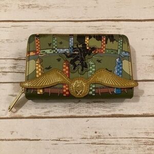 Loungefly Harry Potter Golden Snitch Zip Around Loungefly Wallet